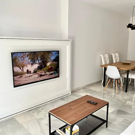 Mi Capricho 2b2 Beachfront Complex-apartment Beachside With Sea Views * Sitio de Calahonda
