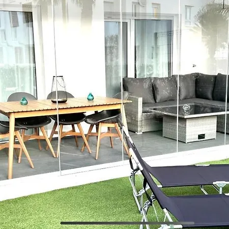 Mi Capricho 2b2 Beachfront Complex-apartment Beachside With Sea Views *