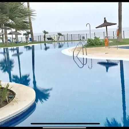 Mi Capricho 2b2 Beachfront Complex-apartment Beachside With Sea Views *